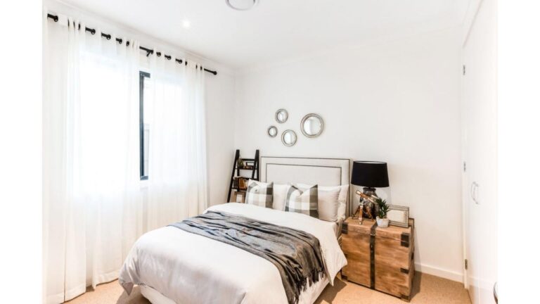 Efficient use of wall space in a small apartment